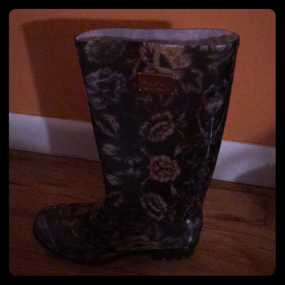 Nicole Miller pattern rain boot